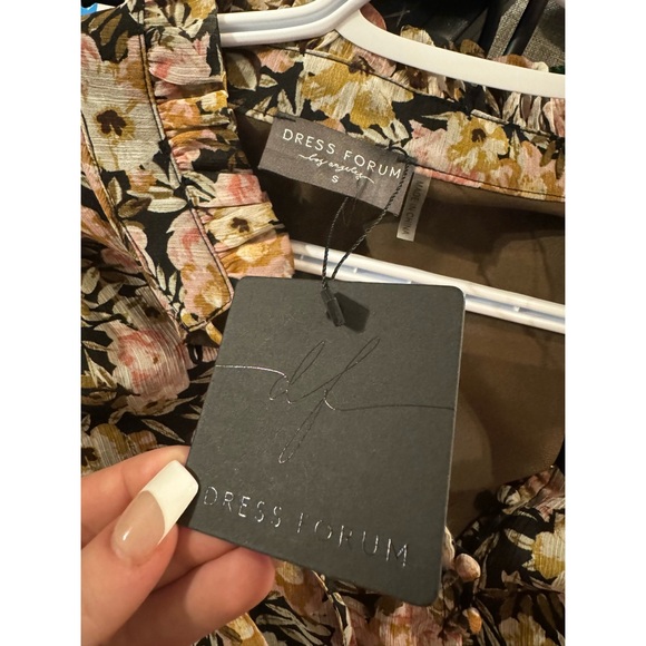 NWT Dress Forum Floral Maxi Dress - Picture 2 of 5